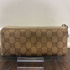 Gucci Beige and Brown GG-Pattern Zip Wallet